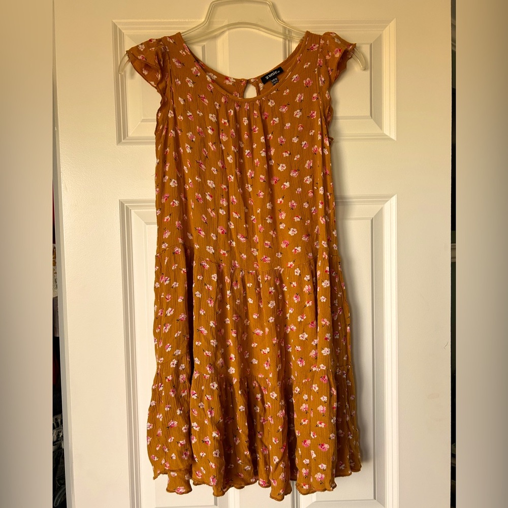 Girls dress